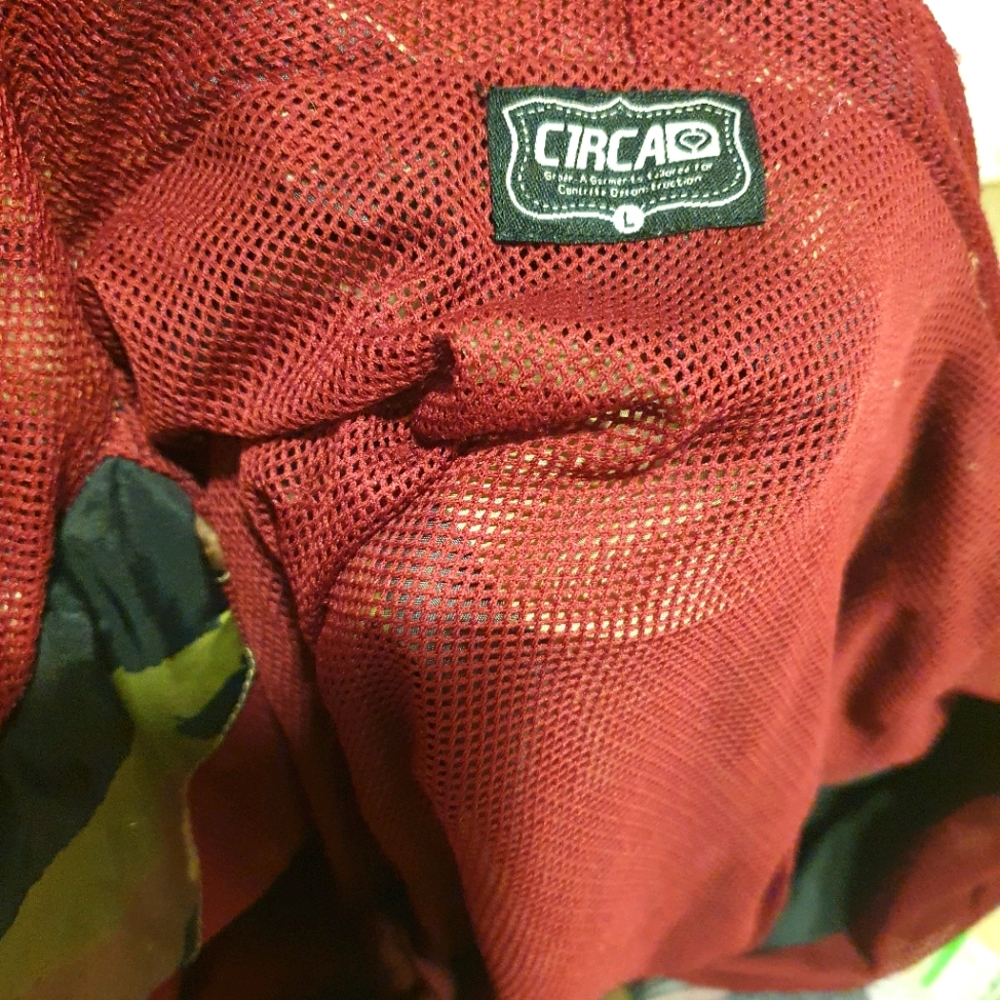 Circa camo windbreaker